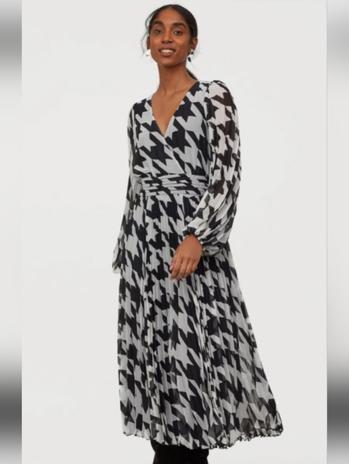 Nwt H&M Houndstooth Pleated Chiffon Effect Balloon Sleeves Black & White Dress